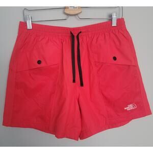 NWT The North Face Womens M WindWall Horizon Red Hiking Shorts